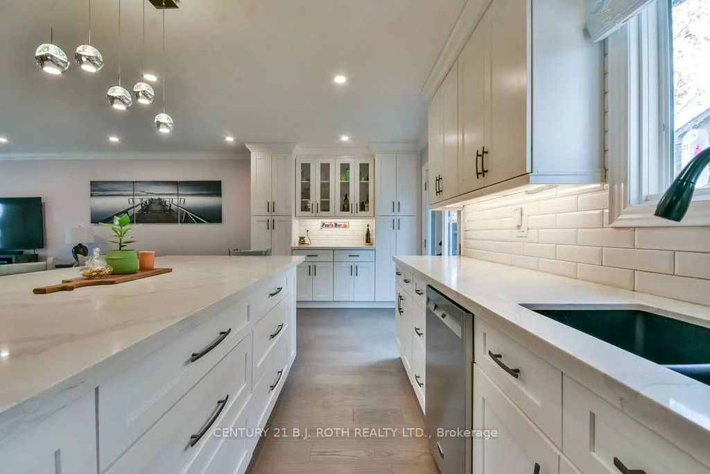 58, Collings, Bradford, Bradford West Gwillimbury