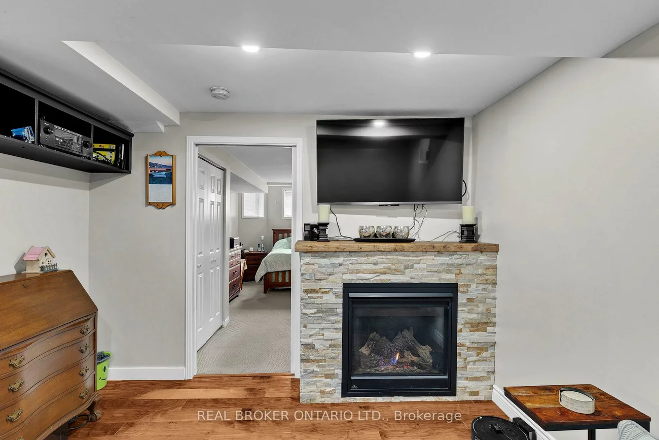 22, Countryside, Bradford, Bradford West Gwillimbury