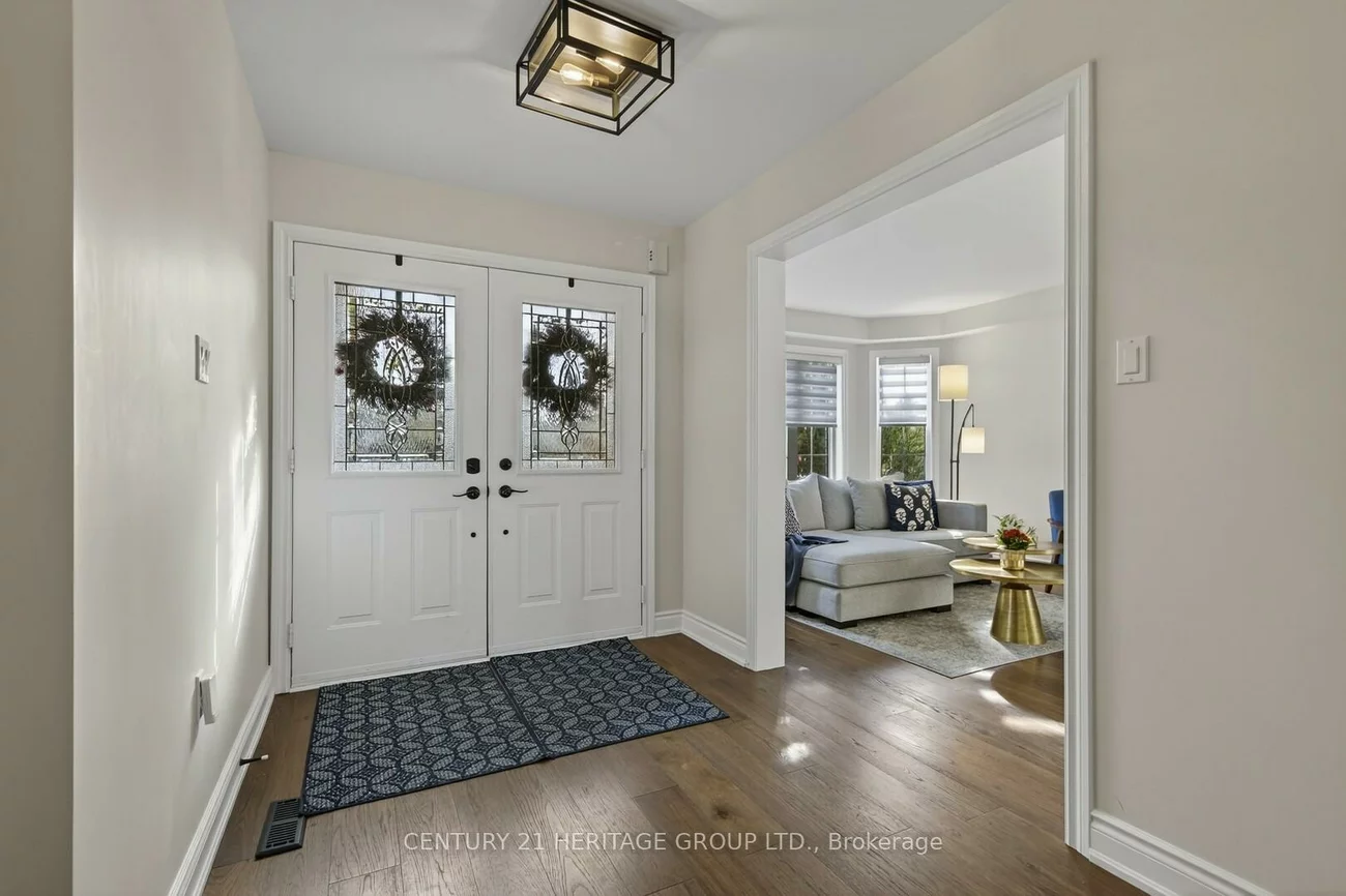 27, Taylor, Bradford, Bradford West Gwillimbury