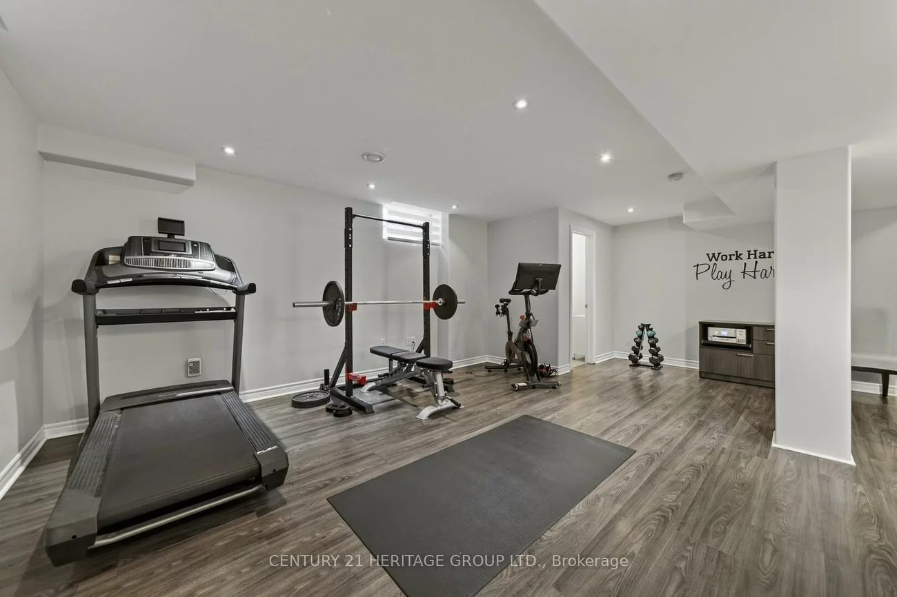 27, Taylor, Bradford, Bradford West Gwillimbury