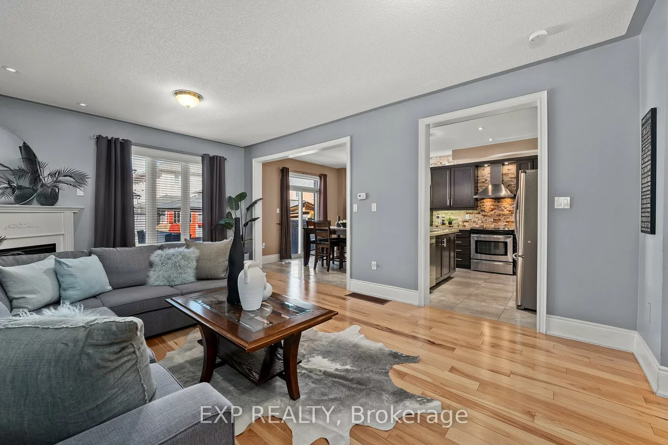 14, Weir, Bradford, Bradford West Gwillimbury