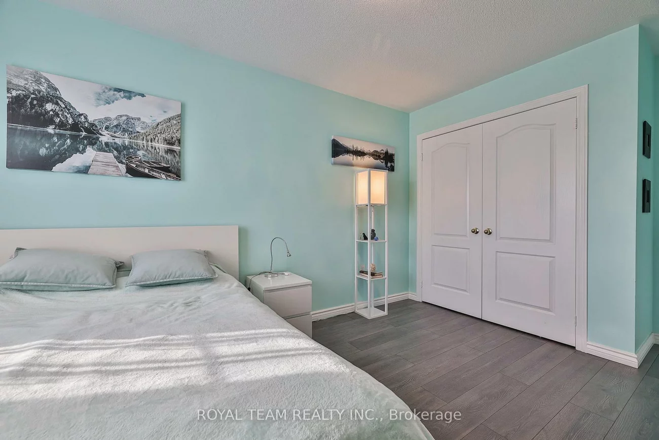 121, Professor Day, Bradford, Bradford West Gwillimbury