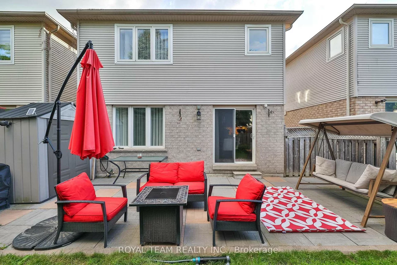 121, Professor Day, Bradford, Bradford West Gwillimbury