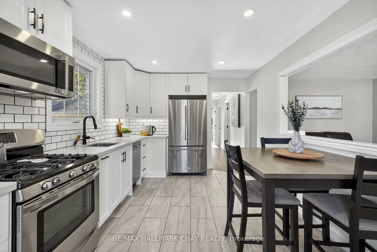 104, Kulpin, Bradford, Bradford West Gwillimbury