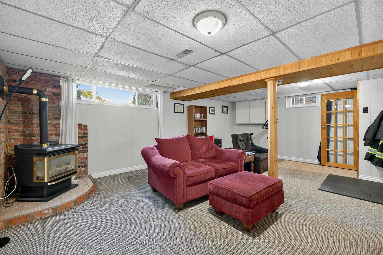 104, Kulpin, Bradford, Bradford West Gwillimbury