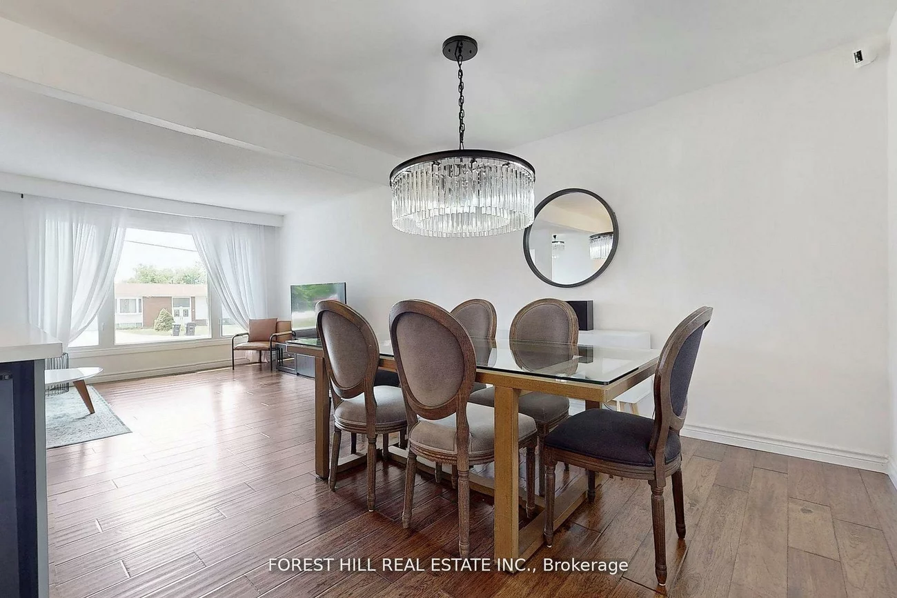 21, Lallien, Bond Head, Bradford West Gwillimbury