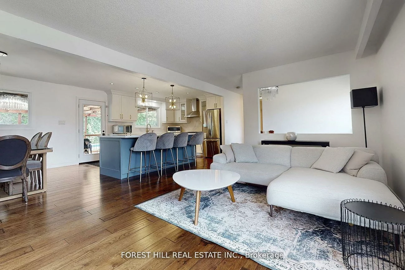 21, Lallien, Bond Head, Bradford West Gwillimbury