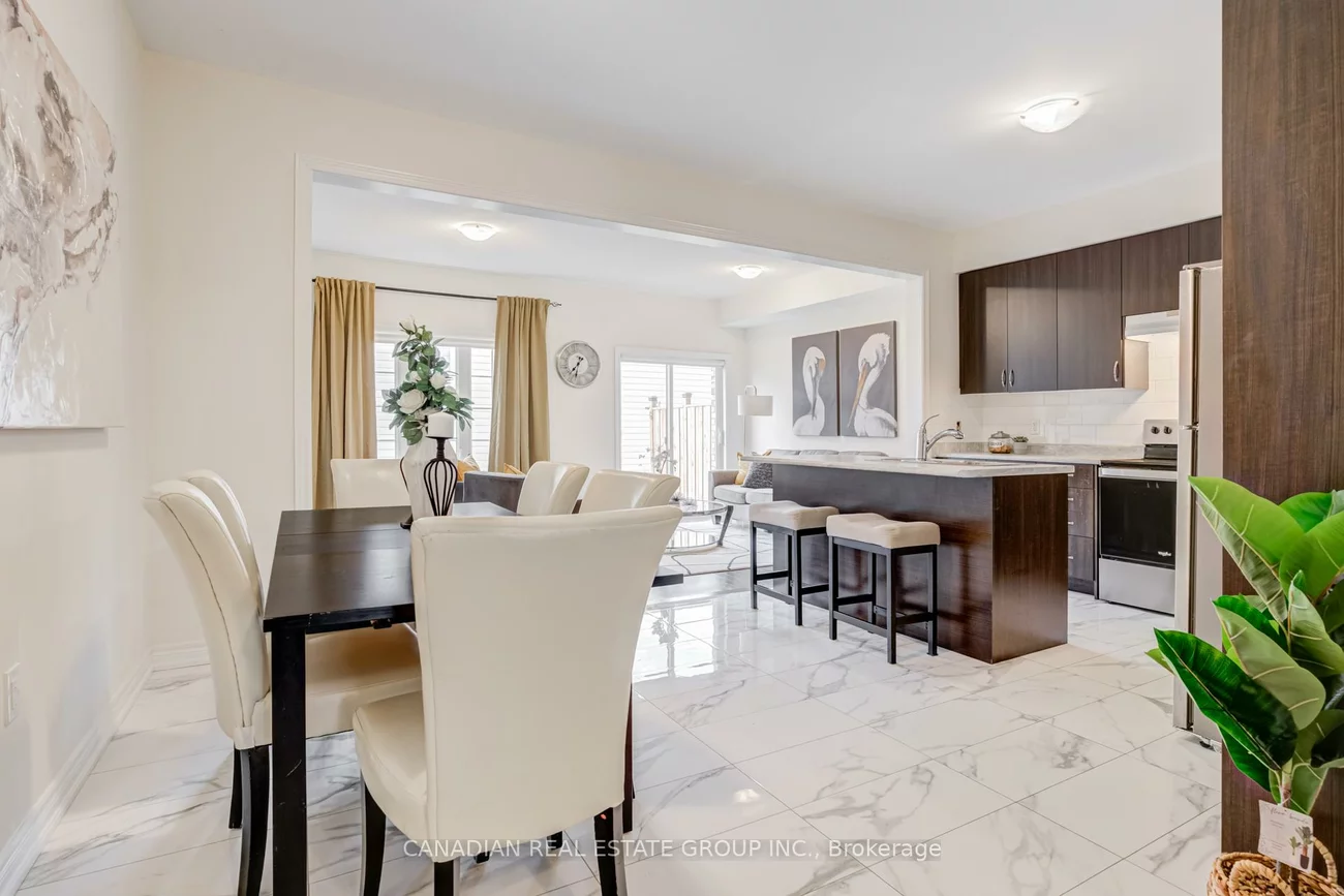 44, Blackwell, Bradford, Bradford West Gwillimbury