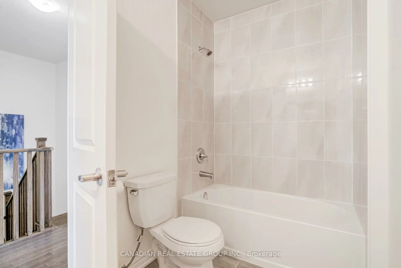 44, Blackwell, Bradford, Bradford West Gwillimbury