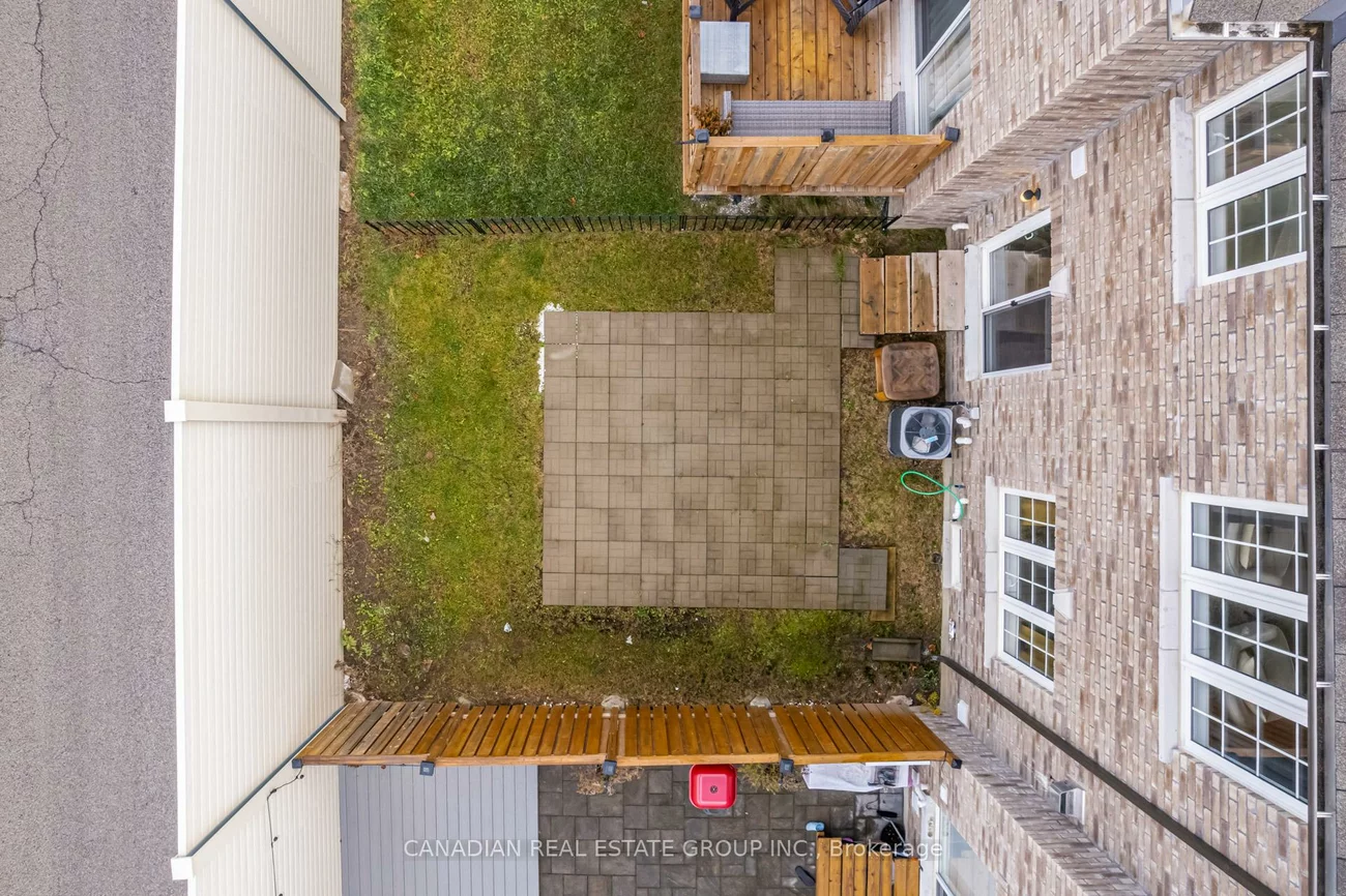 44, Blackwell, Bradford, Bradford West Gwillimbury