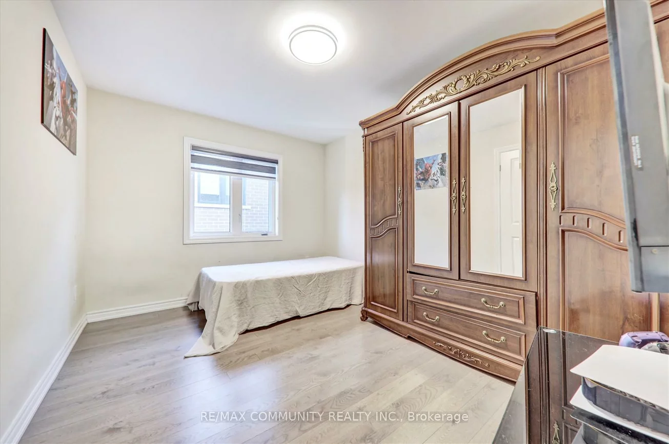 150, Jonkman, Bradford, Bradford West Gwillimbury