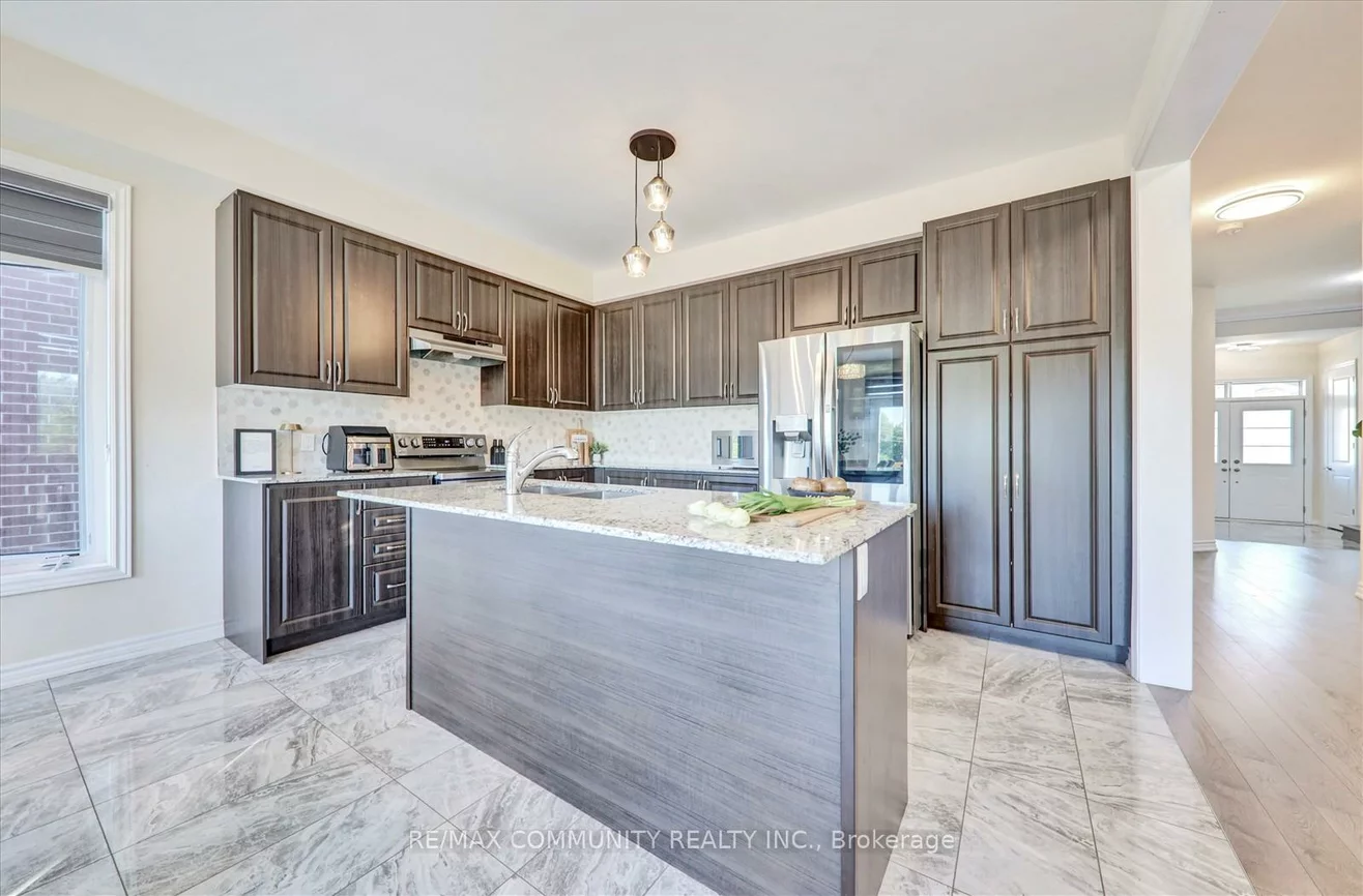 150, Jonkman, Bradford, Bradford West Gwillimbury