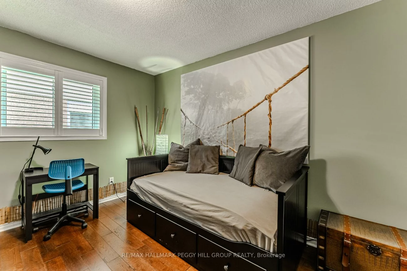 122, Fletcher, Bradford, Bradford West Gwillimbury