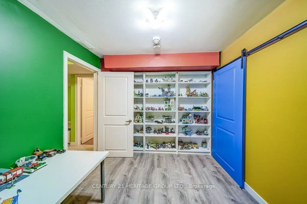 61, Algeo, Bradford, Bradford West Gwillimbury