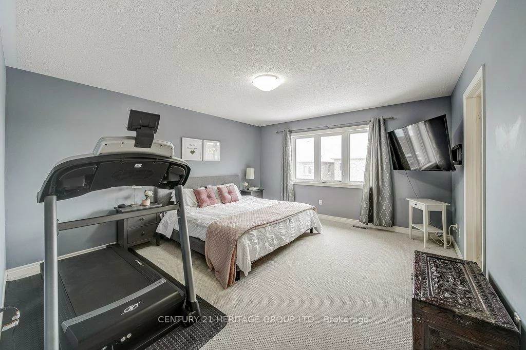 61, Algeo, Bradford, Bradford West Gwillimbury