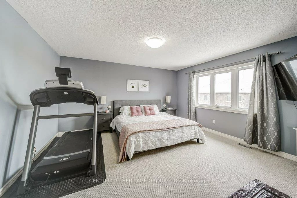 61, Algeo, Bradford, Bradford West Gwillimbury