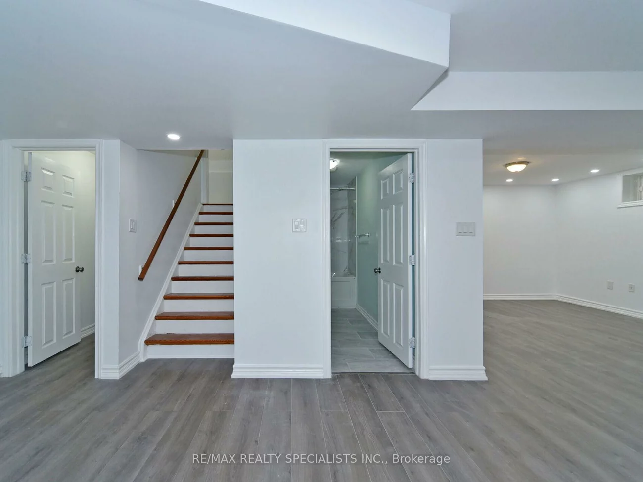 17, Richardson, Bradford, Bradford West Gwillimbury