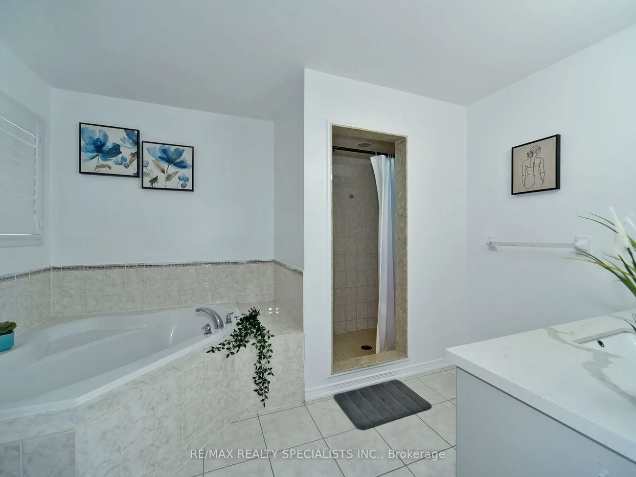 17, Richardson, Bradford, Bradford West Gwillimbury