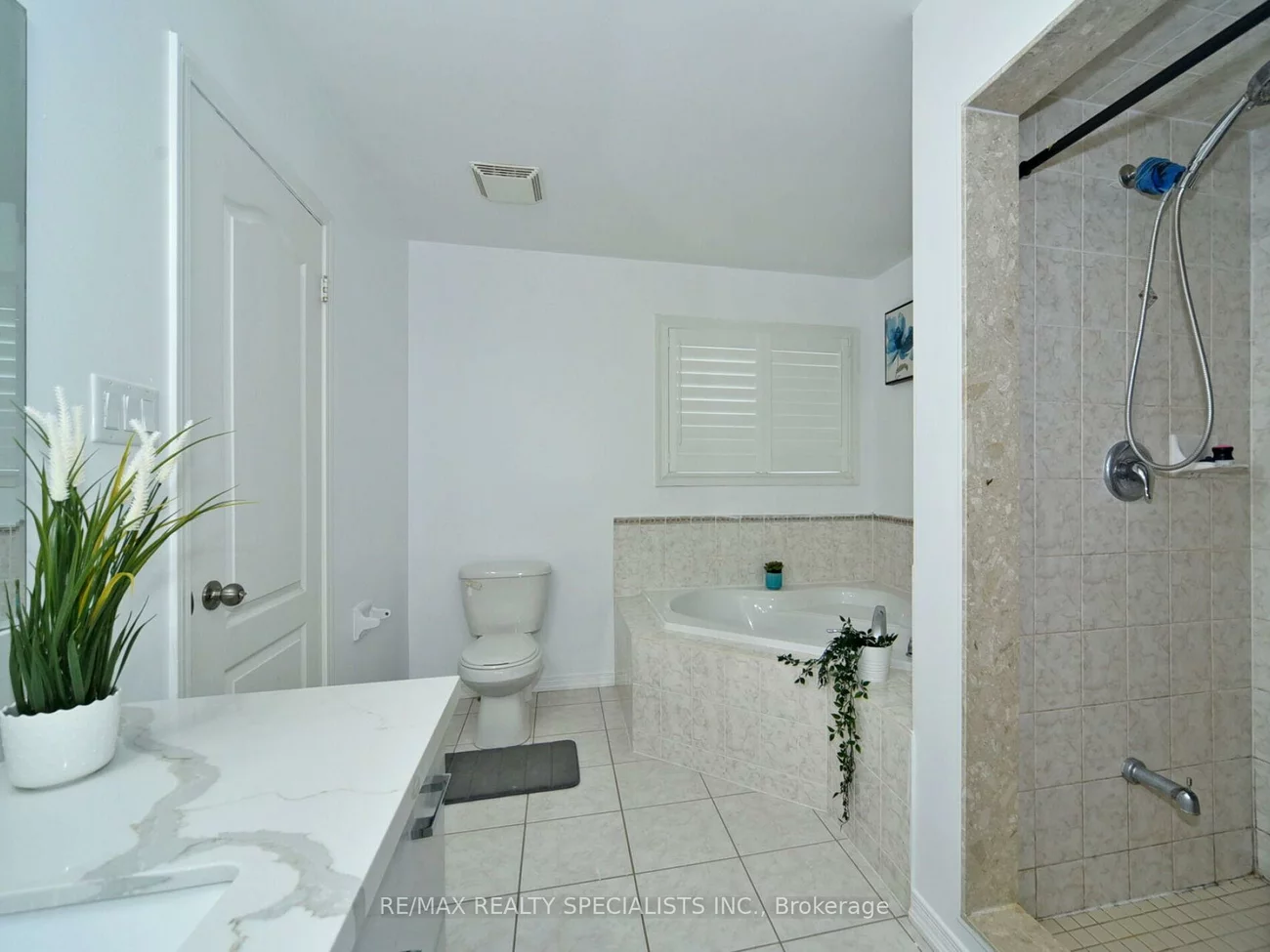 17, Richardson, Bradford, Bradford West Gwillimbury