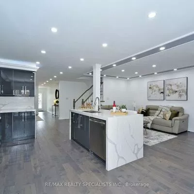 17, Richardson, Bradford, Bradford West Gwillimbury