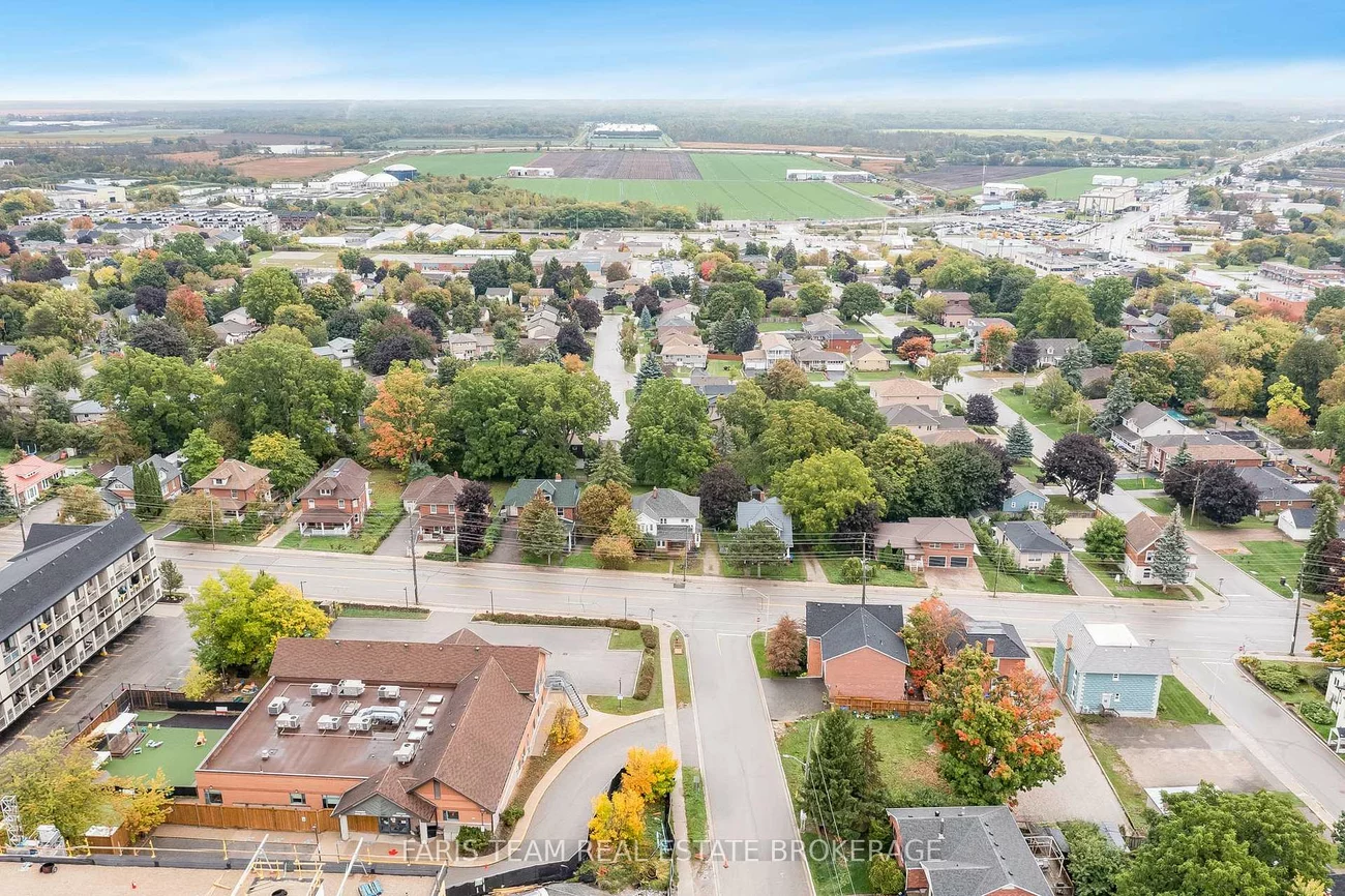 105, Barrie, Bradford, Bradford West Gwillimbury