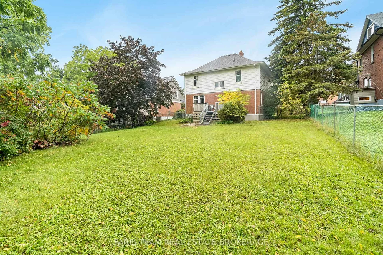 105, Barrie, Bradford, Bradford West Gwillimbury