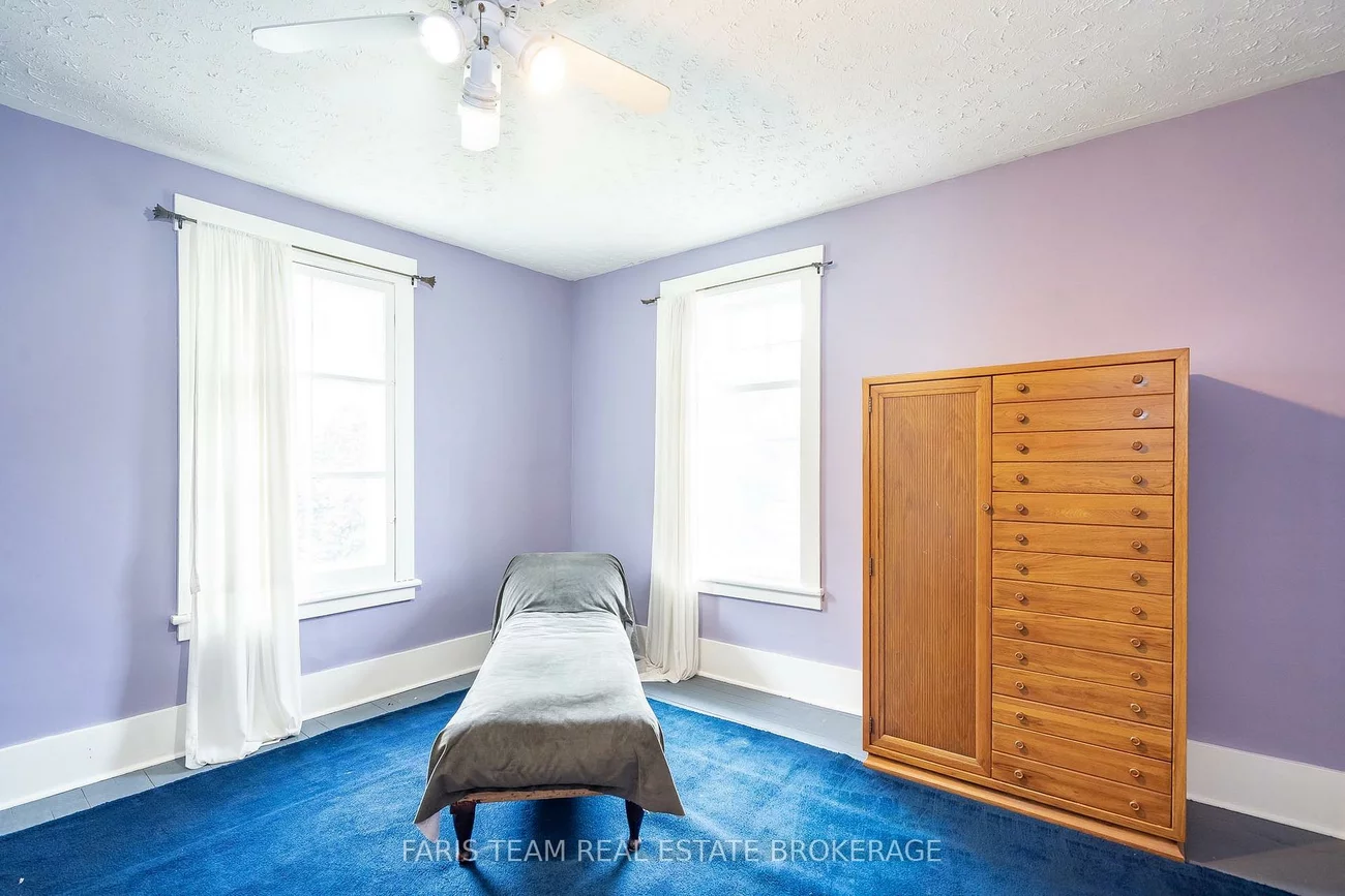 105, Barrie, Bradford, Bradford West Gwillimbury