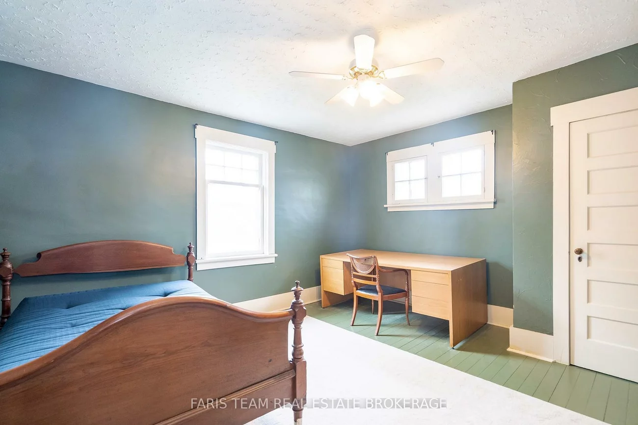 105, Barrie, Bradford, Bradford West Gwillimbury