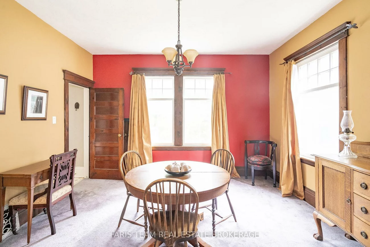 105, Barrie, Bradford, Bradford West Gwillimbury