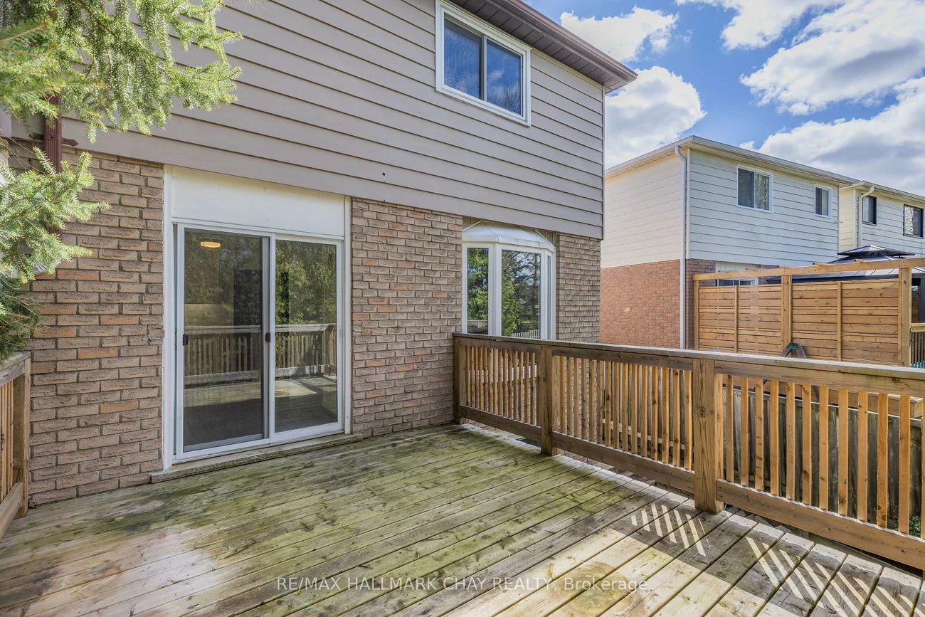 492, Britannia, Bradford, Bradford West Gwillimbury