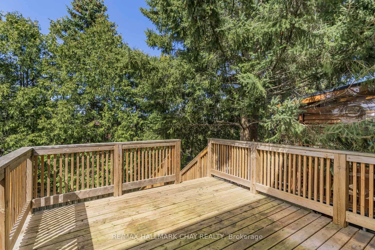 492, Britannia, Bradford, Bradford West Gwillimbury