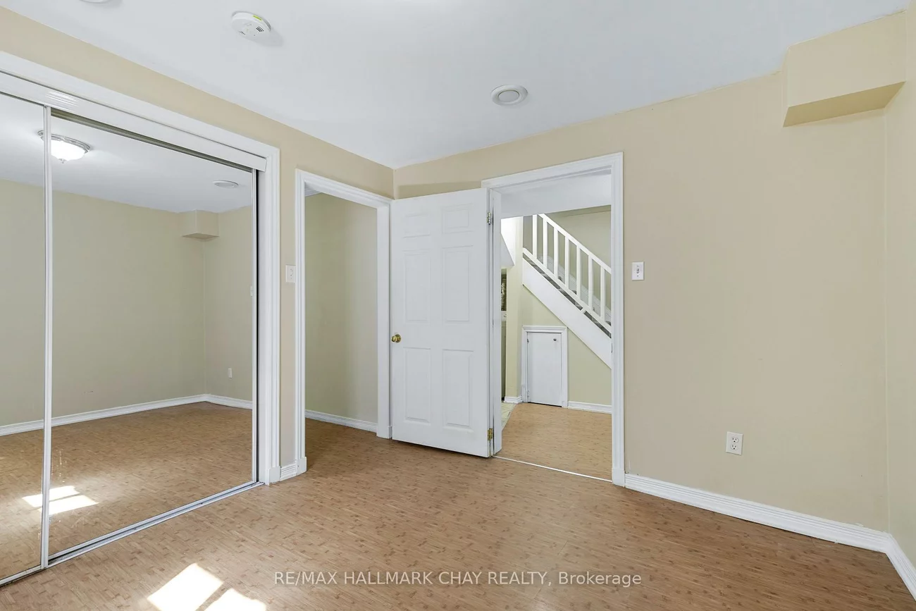 492, Britannia, Bradford, Bradford West Gwillimbury