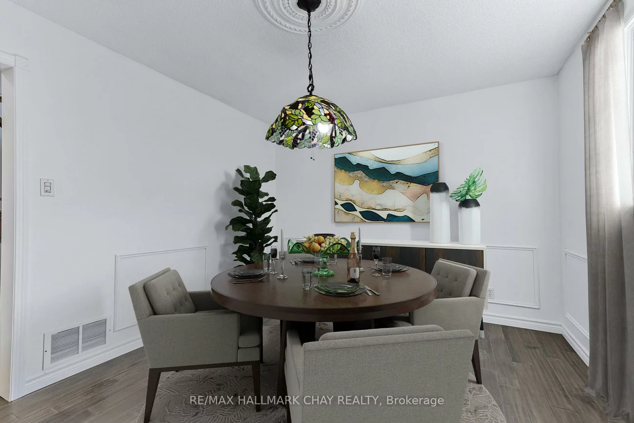 492, Britannia, Bradford, Bradford West Gwillimbury