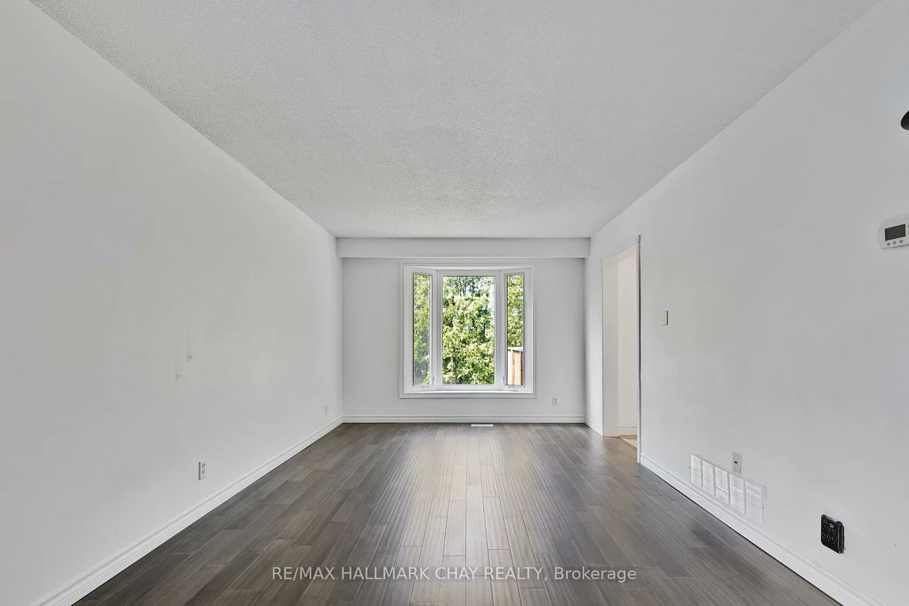 492, Britannia, Bradford, Bradford West Gwillimbury