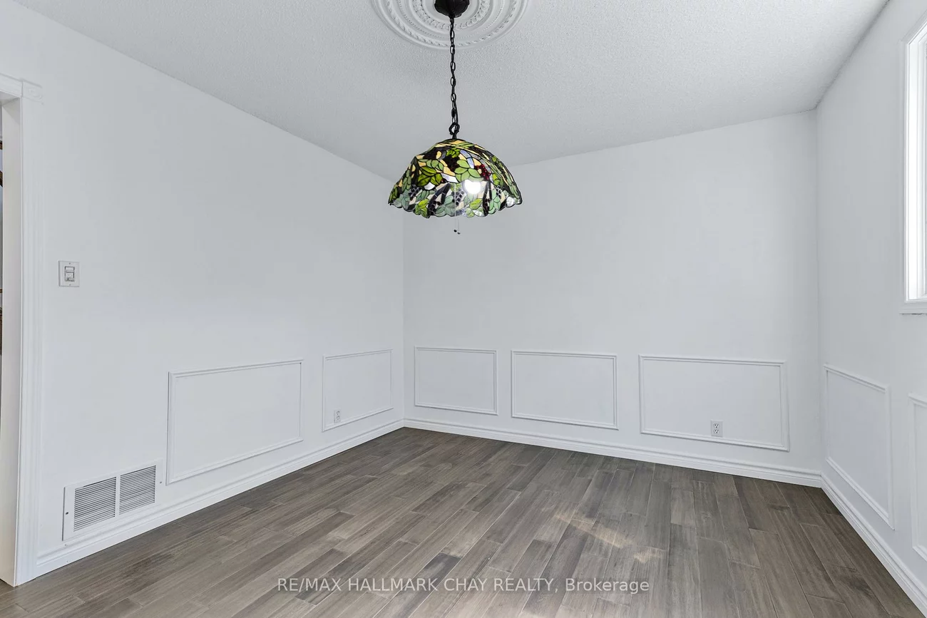 492, Britannia, Bradford, Bradford West Gwillimbury