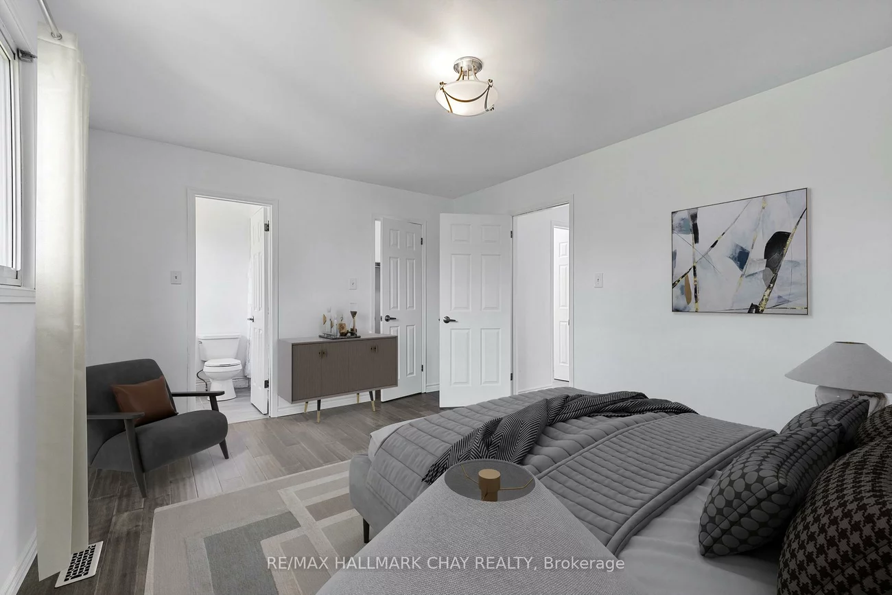 492, Britannia, Bradford, Bradford West Gwillimbury