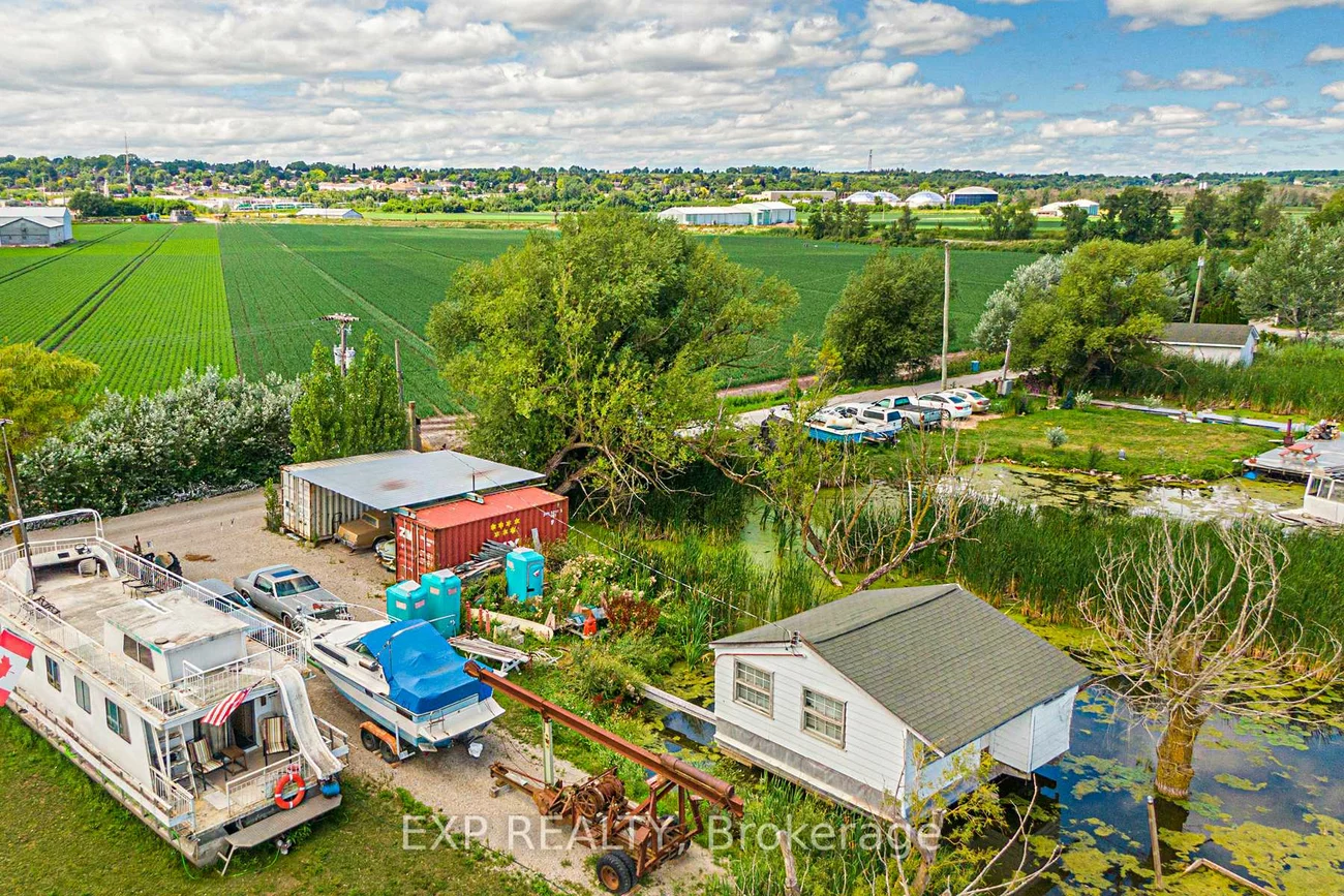 17, Private, Rural Bradford West Gwillimbury, Bradford West Gwillimbury