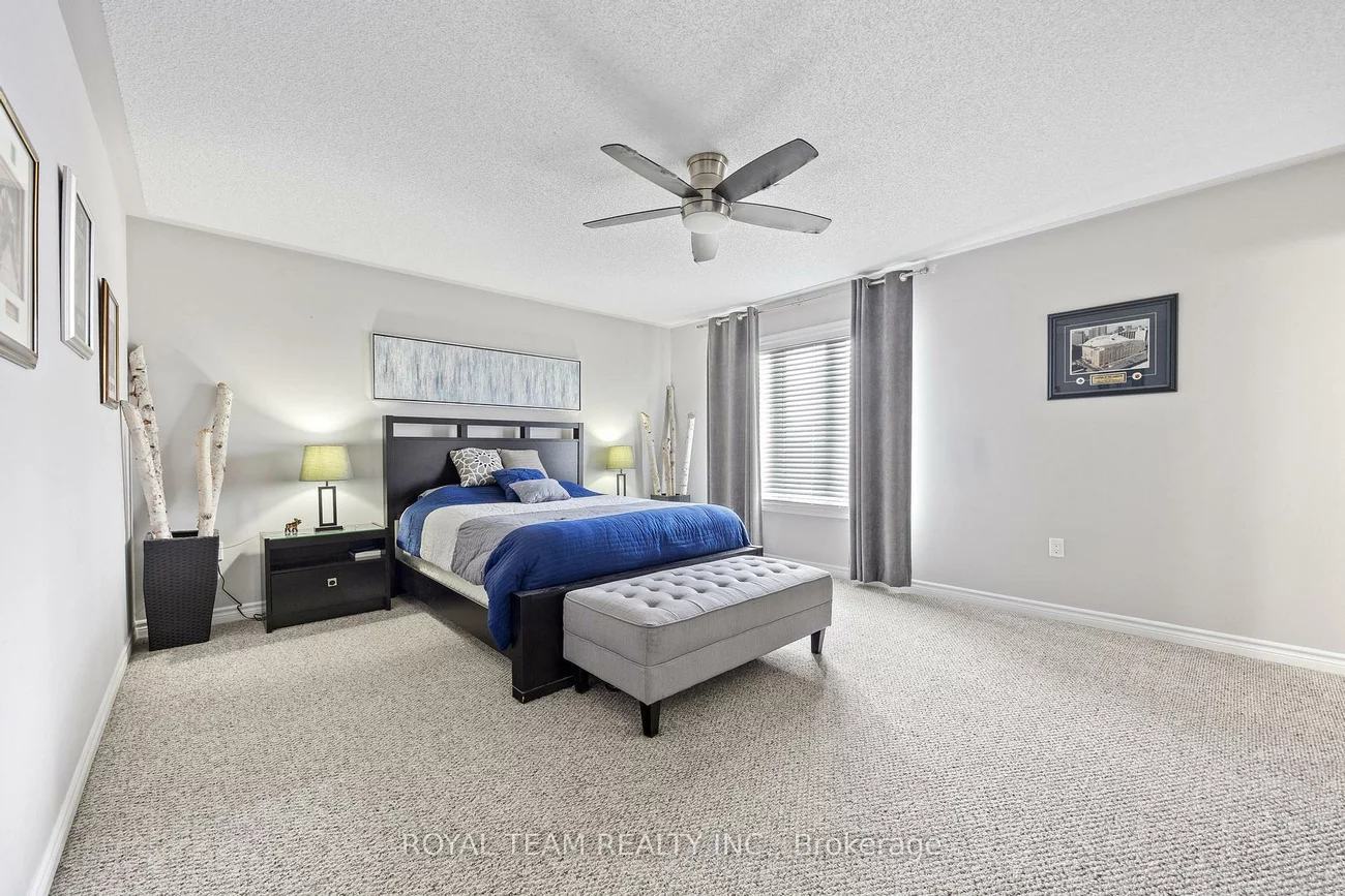 218, Richardson, Bradford, Bradford West Gwillimbury