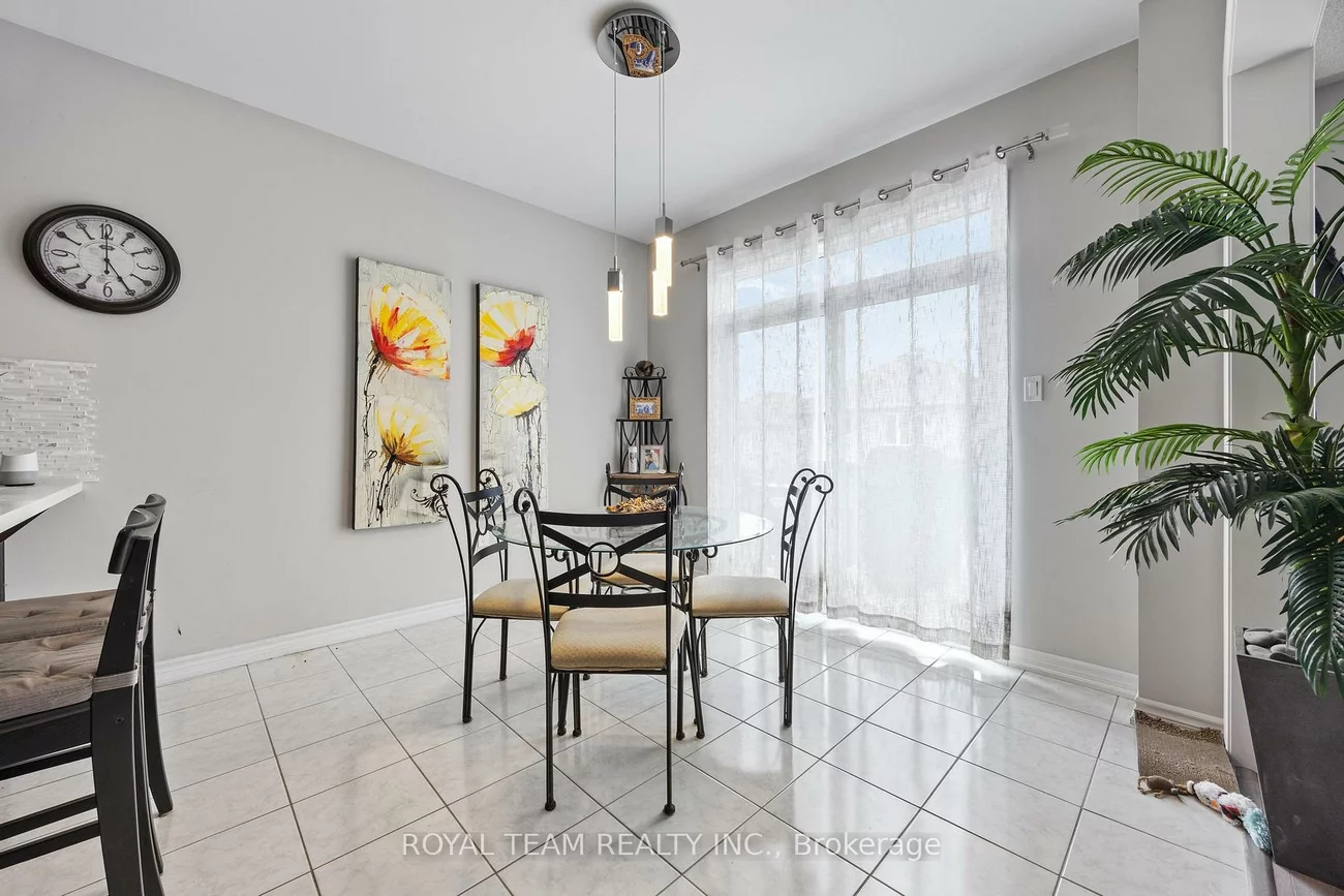 218, Richardson, Bradford, Bradford West Gwillimbury