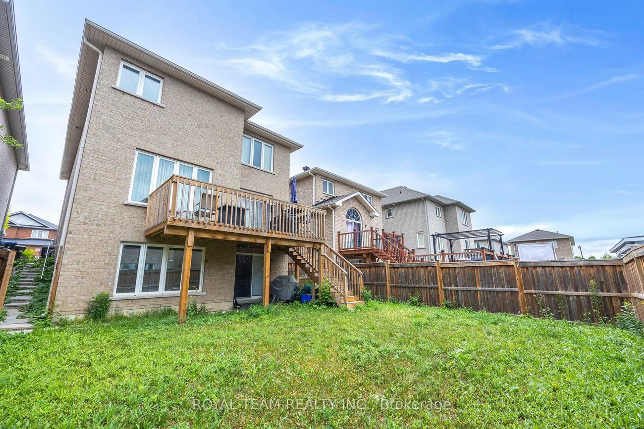 218, Richardson, Bradford, Bradford West Gwillimbury