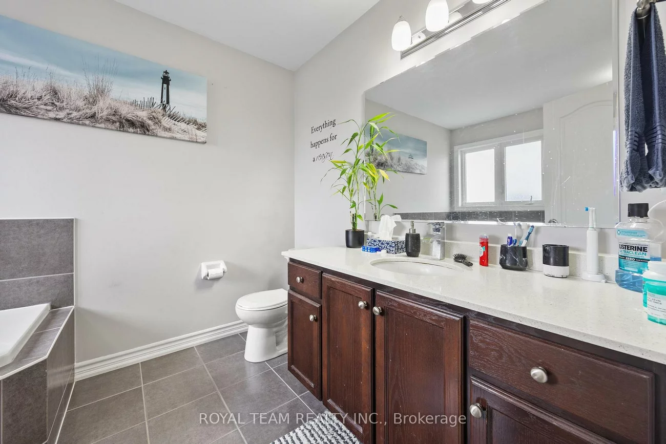 218, Richardson, Bradford, Bradford West Gwillimbury