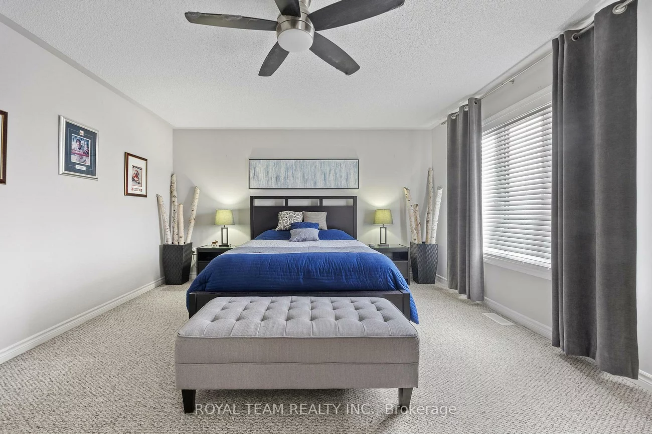 218, Richardson, Bradford, Bradford West Gwillimbury