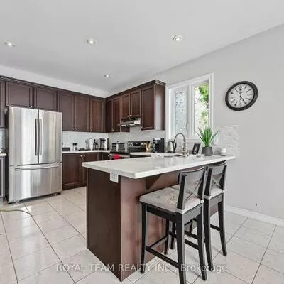 218, Richardson, Bradford, Bradford West Gwillimbury