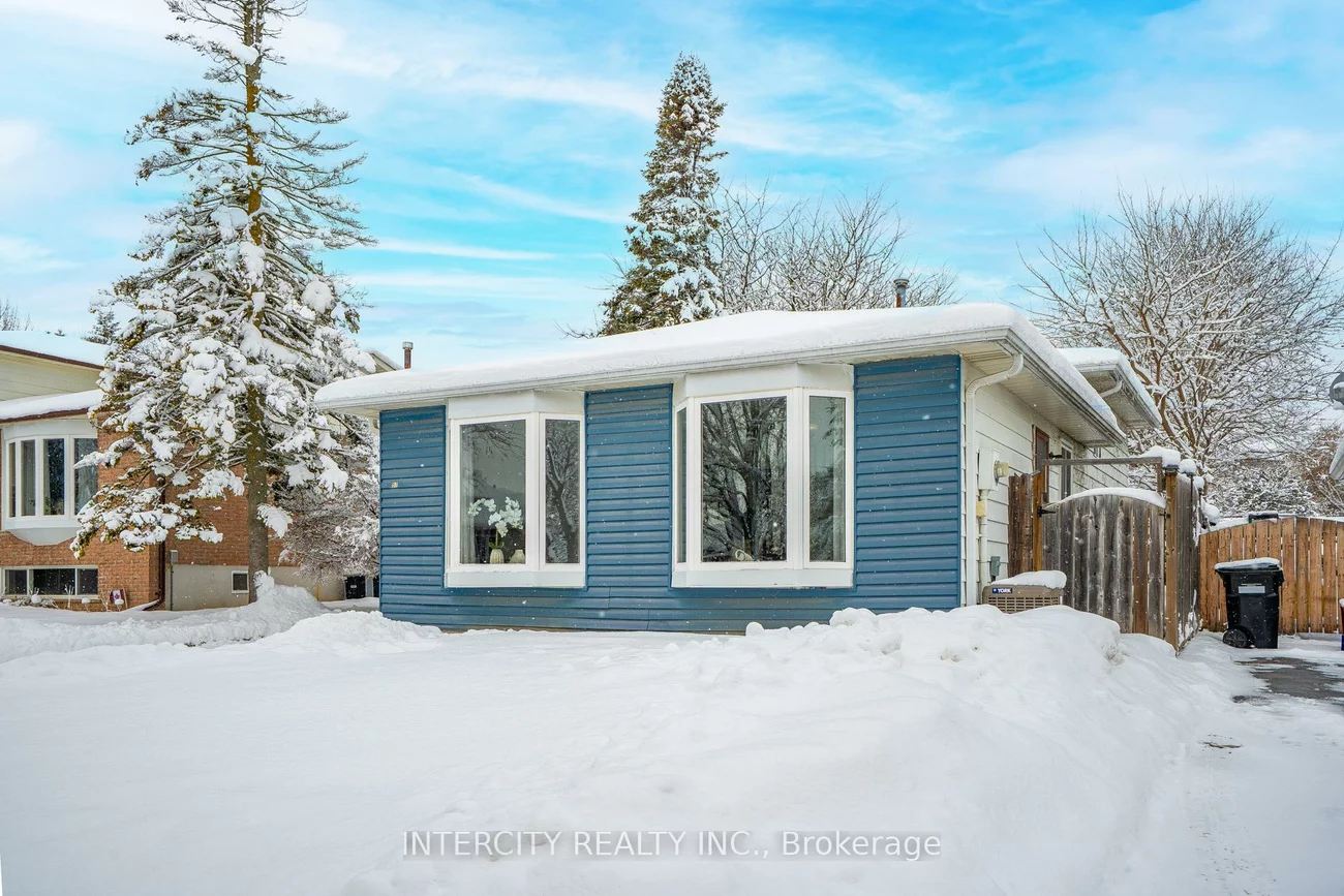 57, Valleyview, Bradford, Bradford West Gwillimbury