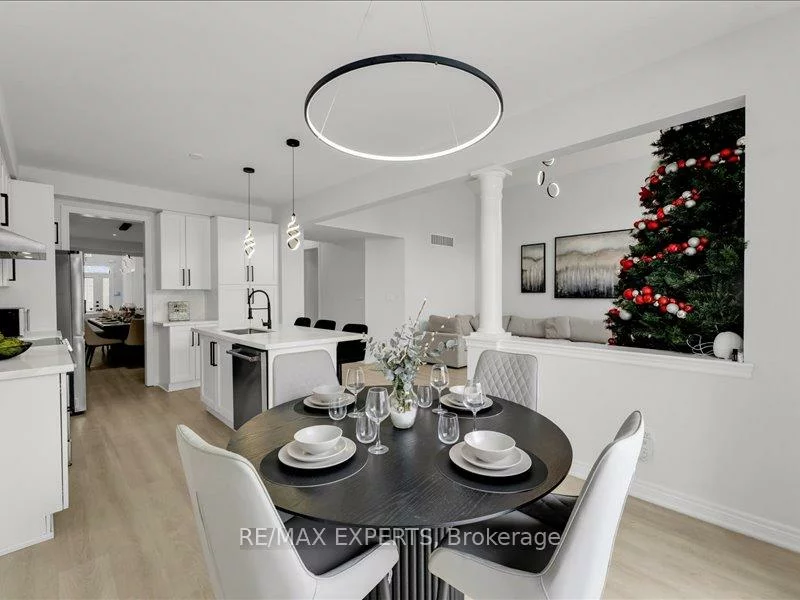 12, Vista, Bradford, Bradford West Gwillimbury