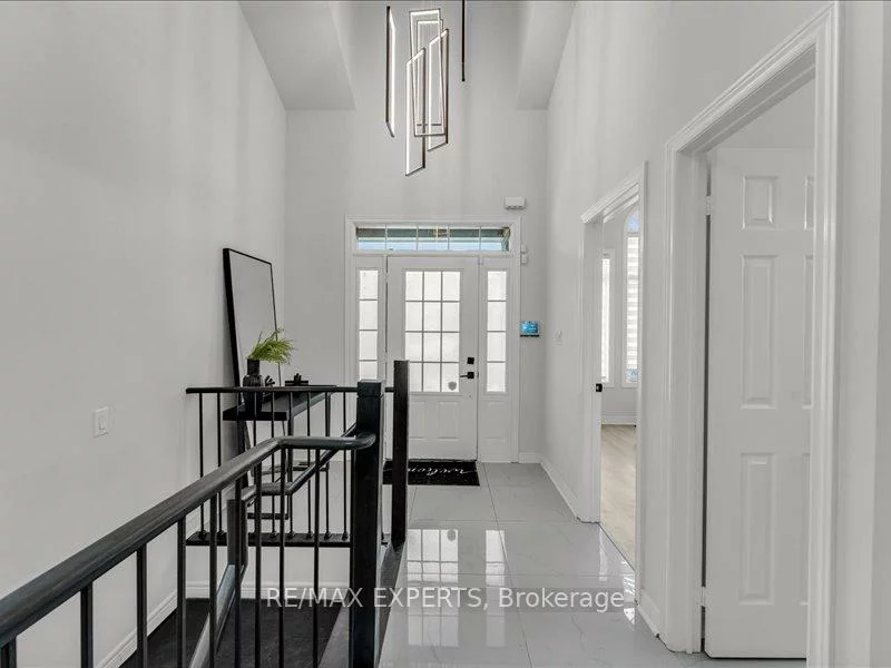 12, Vista, Bradford, Bradford West Gwillimbury