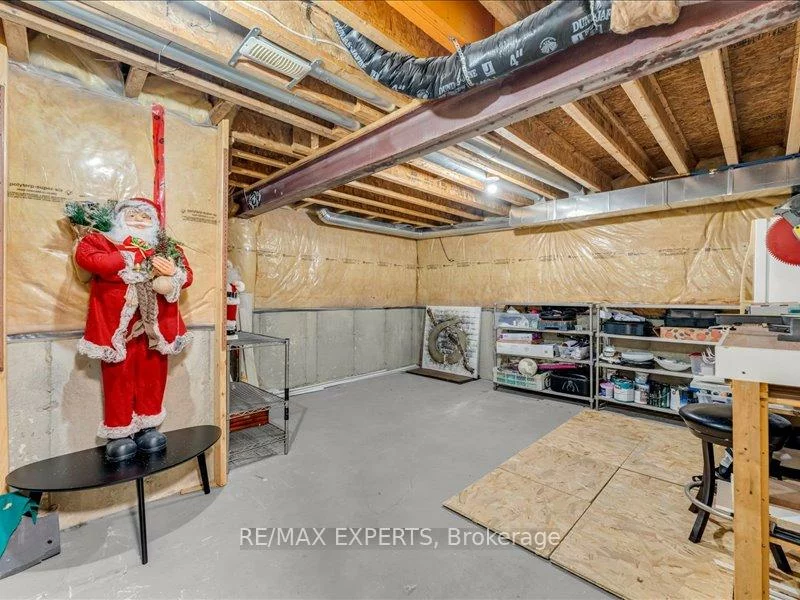 12, Vista, Bradford, Bradford West Gwillimbury