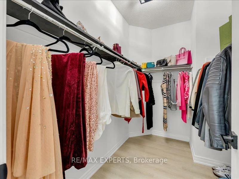 12, Vista, Bradford, Bradford West Gwillimbury