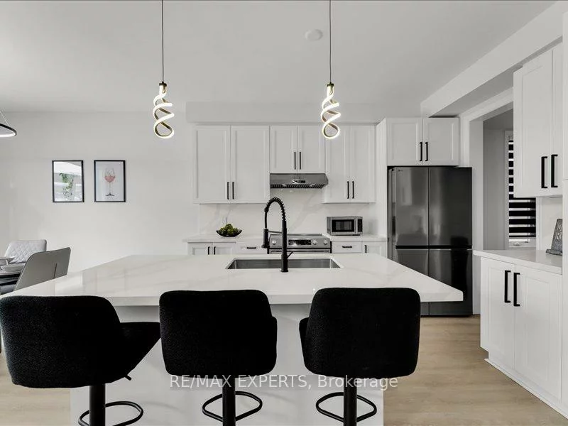 12, Vista, Bradford, Bradford West Gwillimbury