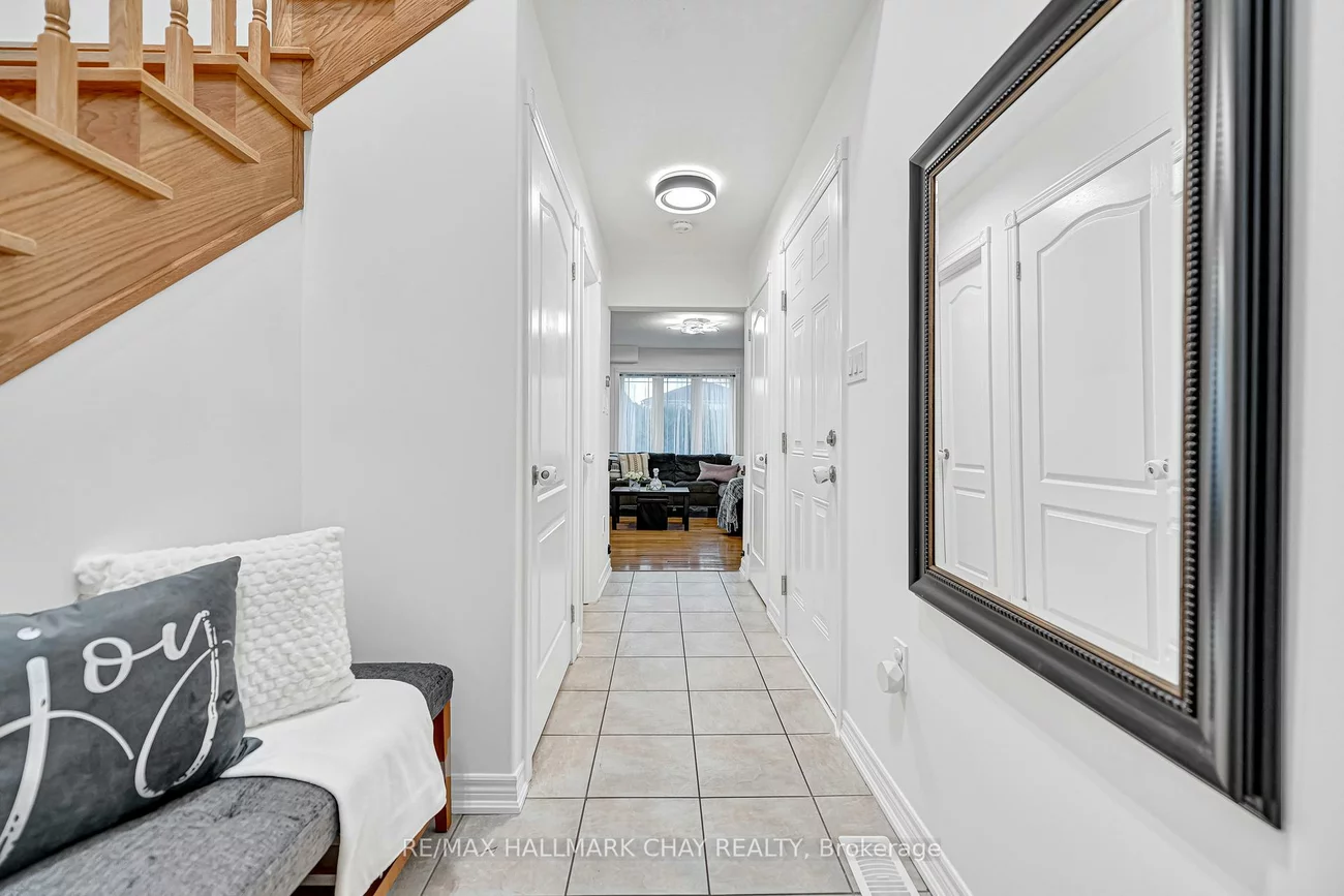 41, Bronze, Bradford, Bradford West Gwillimbury